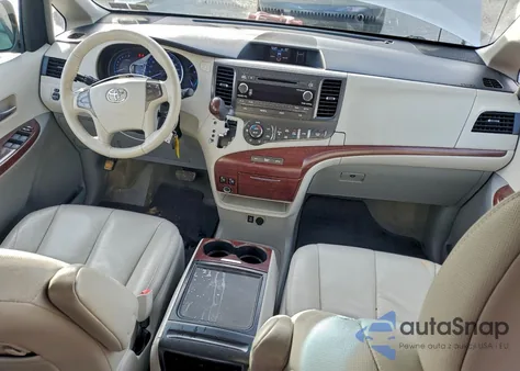 2013 Toyota Sienna Xle from USA, damaged, VIN 5TDYK3DC0DS281951